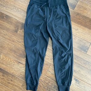 Lululemon dance studio mid rise joggers